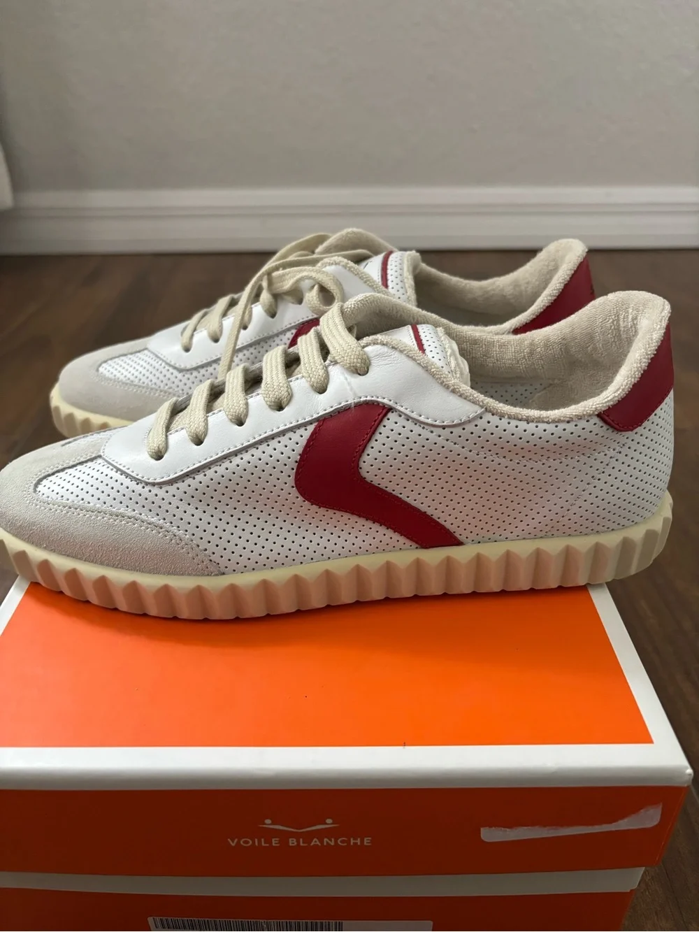 Voile Blanche Ines Women's Retro Runner Sneakers